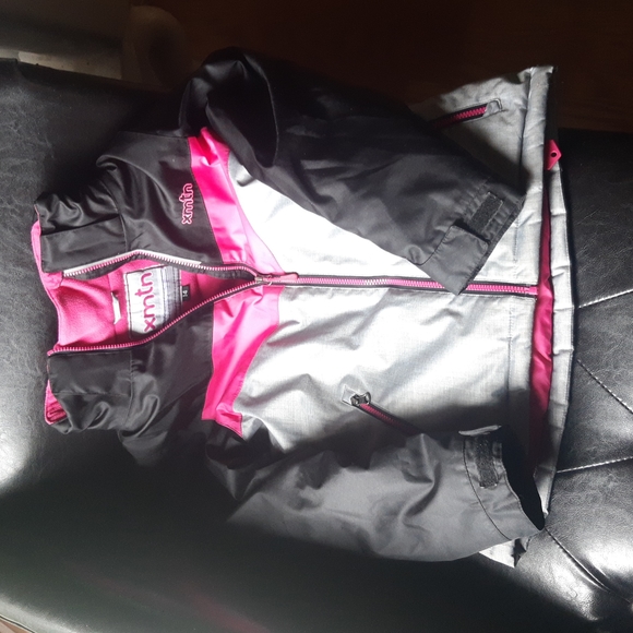Size 14 Girls Xmtn Winter Jacket - Picture 2 of 8